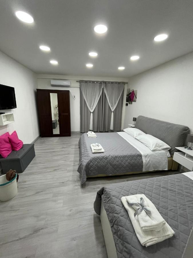 Apartment Masaniello 68 Naples